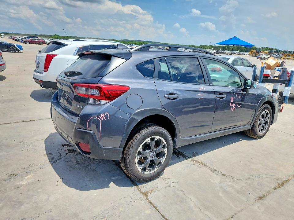 2021 Subaru Xv VIN JF2GTAEC5M8300222 COPART salvage auction — SIDE, Tx - Salvage Vehicle Title, sold $4,200 on 2026-07-09 (photo 3)