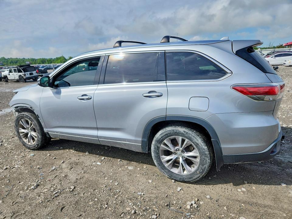 2015 Toyota Highlander VIN 5TDJKRFH4FS218545 COPART salvage auction — FRONT END, Il - Salvage Certificate, sold $7,500 on 2026-07-15 (photo 2)