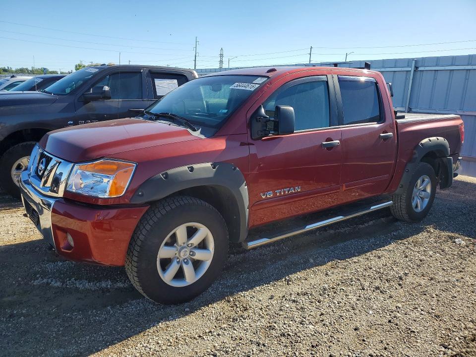 2014 Nissan TITAN VIN 1N6AA0EC1EN511826 COPART salvage auction — MINOR DENT/SCRATCHES, Ia - Certificate Of Title, sold $2,900 on 2026-07-08 (photo 1)