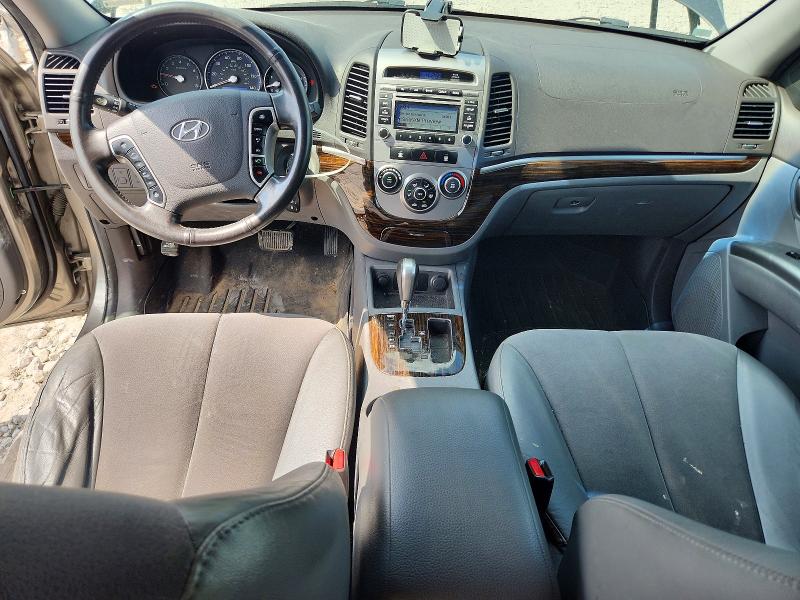 2011 Hyundai Santa fe VIN 5XYZH4AG9BG005052 COPART salvage auction — NORMAL WEAR, MI - DEALER ONLY CLEAN TITLE, sold $1,150 on 2026-07-09 (photo 8)