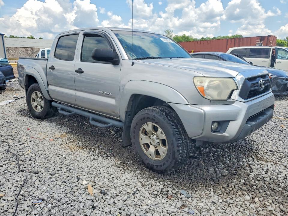 2015 Toyota Tacoma VIN 5TFJU4GNXFX078559 COPART salvage auction — SIDE, AL - CERT OF TITLE-SALVAGE TITLE, sold $5,600 on 2026-07-28 (photo 4)