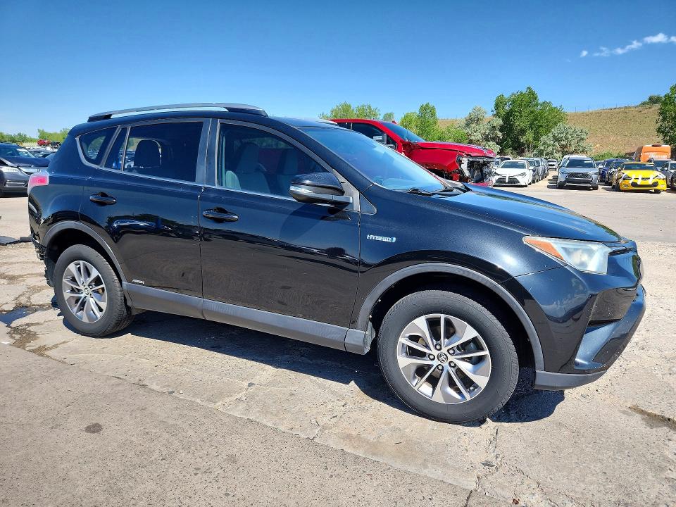 2017 Toyota Rav 4 VIN JTMRJREV7HD086506 COPART salvage auction — REAR END, Tx - Certificate Of Title, sold $275 on 2026-07-20 (photo 4)