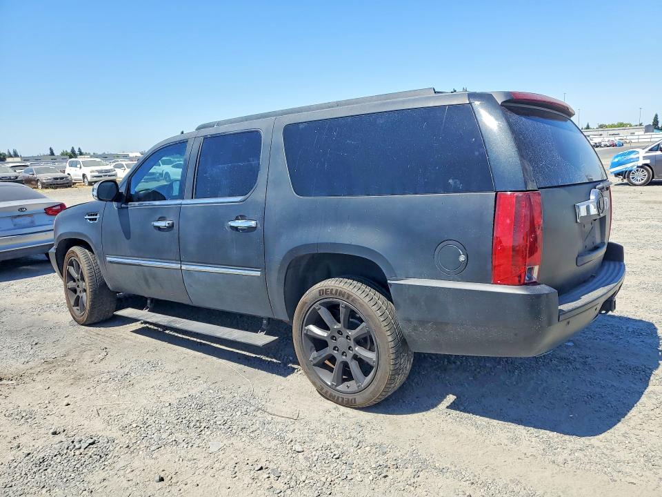 2007 Cadillac VIN 1GYFK668X7R362244 COPART salvage auction — FRONT END, Ca - Salvage Certificate, sold $1,100 on 2026-07-02 (photo 2)
