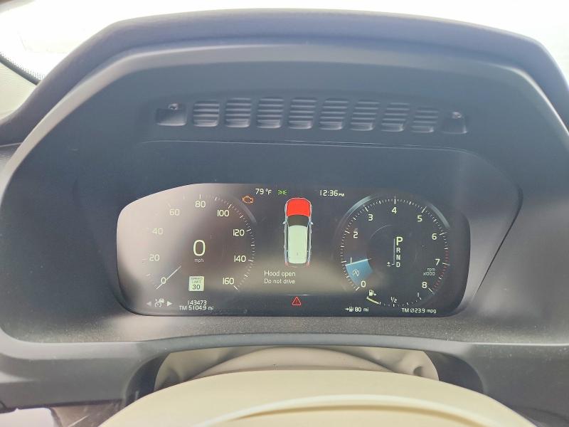 2018 Volvo Xc90 VIN YV4A22PK9J1379588 COPART salvage auction — MINOR DENT/SCRATCHES, Sc - Dealer Only Clean Title, sold $1,600 on 2026-07-27 (photo 9)