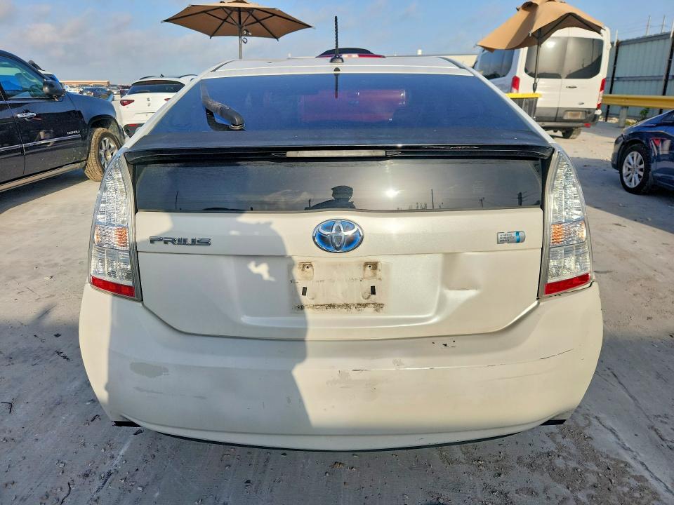 2010 Toyota Prius VIN JTDKN3DU6A0232564 COPART salvage auction — NORMAL WEAR, Tx - Certificate Of Title, sold $1,800 on 2026-07-18 (photo 6)