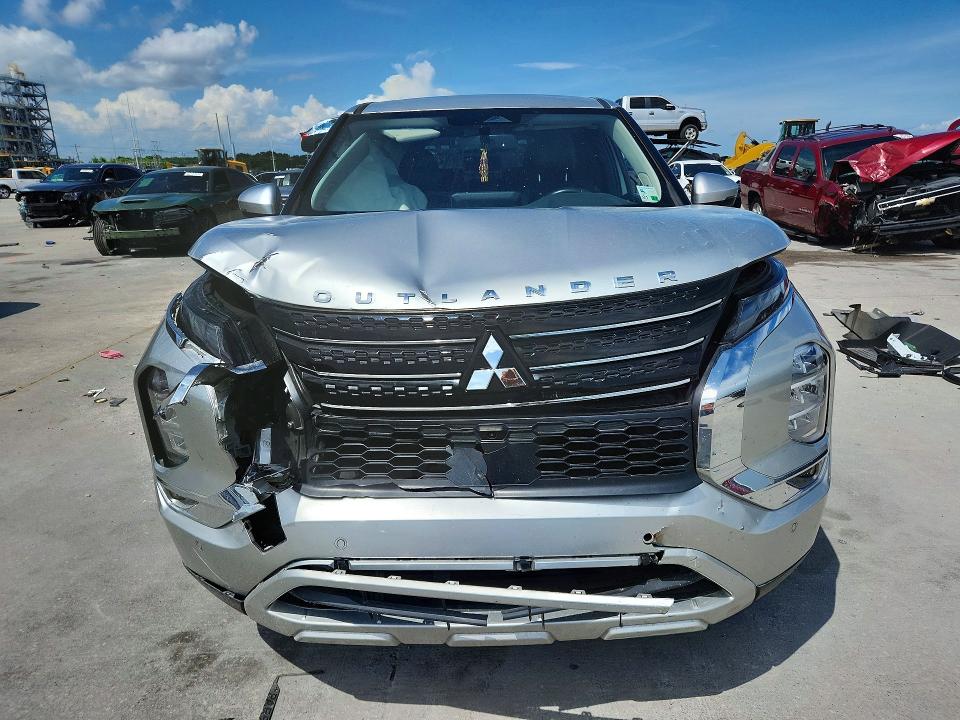 2022 Mitsubishi Outlander VIN JA4J3UA88NZ021506 COPART salvage auction — FRONT END, LA - CERT OF TITLE-SALVAGE, sold $70 on 2026-07-29 (photo 5)