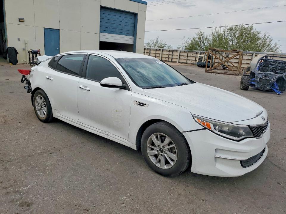 2017 Kia VIN 5XXGT4L39HG161802 COPART salvage auction — REAR END, Tx - Salvage Vehicle Title, sold $1,100 on 2026-07-17 (photo 4)