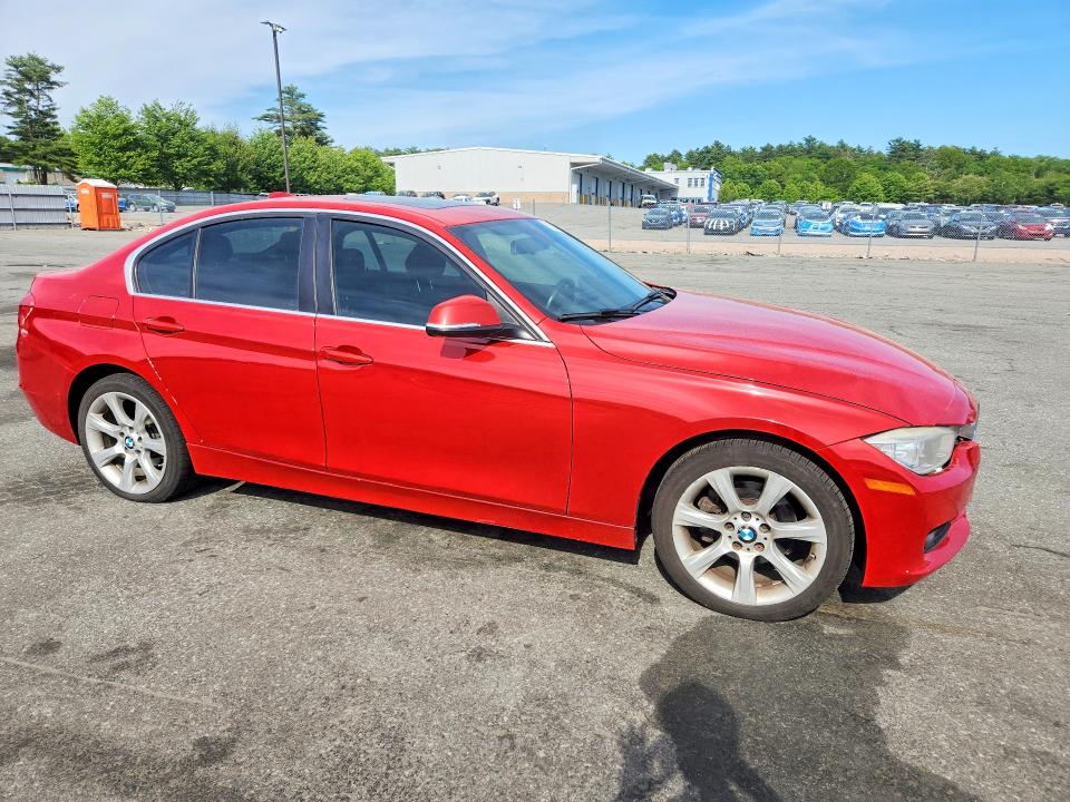 2015 BMW 3 series VIN WBA3C3G58FNS73297 COPART salvage auction — MINOR DENT/SCRATCHES, CT - CERTIFICATE OF TITLE, sold $1,600 on 2026-07-16 (photo 4)