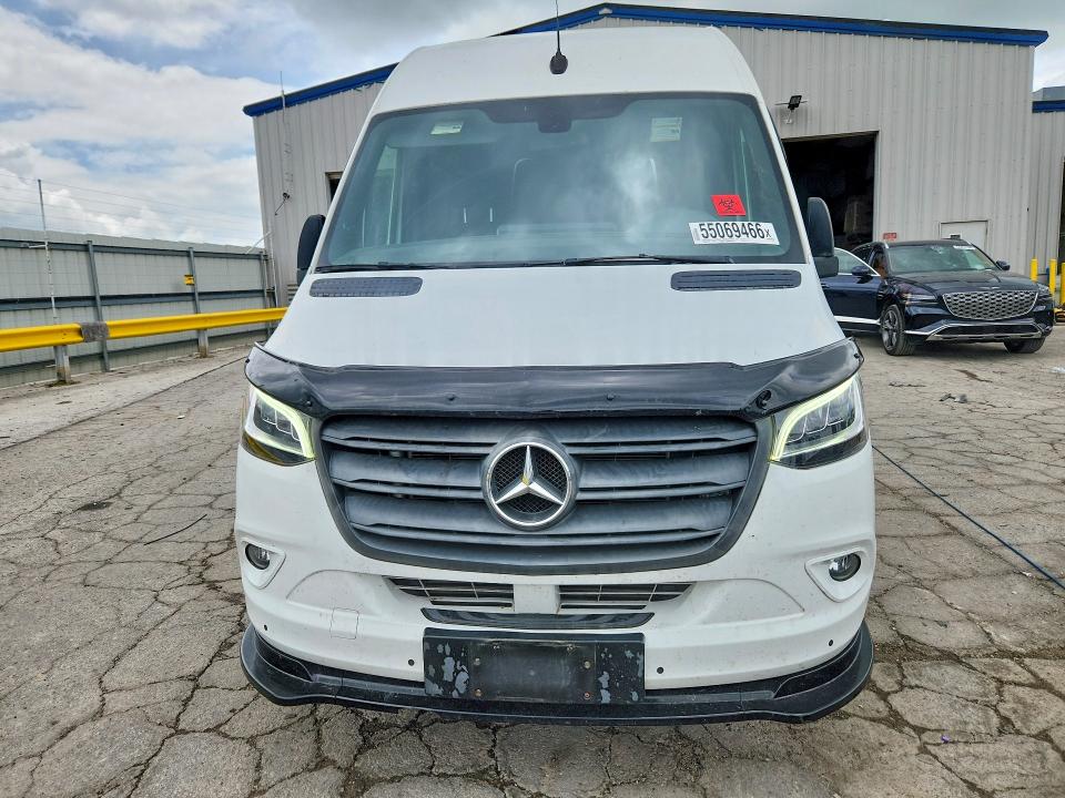 2019 Mercedes-benz Sprinter VIN WD4PF0CD3KP026104 COPART salvage auction — REAR END, Mo - Salvage Certificate Of Title, sold $7,900 on 2026-07-29 (photo 5)