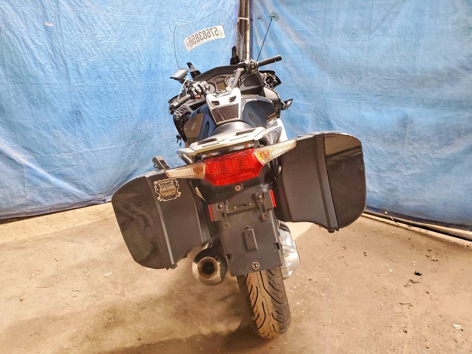 2009 BMW R 1200 VIN WB10368079ZV54625 COPART salvage auction — FRONT END, ON - PERMIT NO BRAND - UNFIT, sold $1,300 on 2026-07-16 (photo 4)