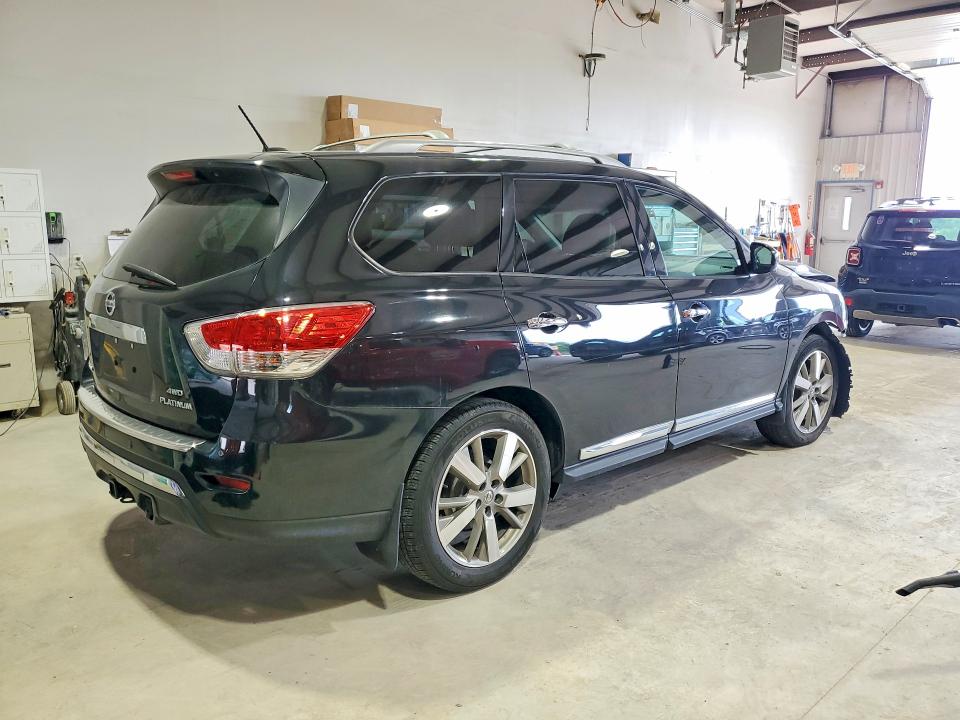 2015 Nissan Pathfinder VIN 5N1AR2MM5FC667068 COPART salvage auction — FRONT END, Md - Cert Of Salvage > 75% Damage, sold $950 on 2026-07-10 (photo 3)