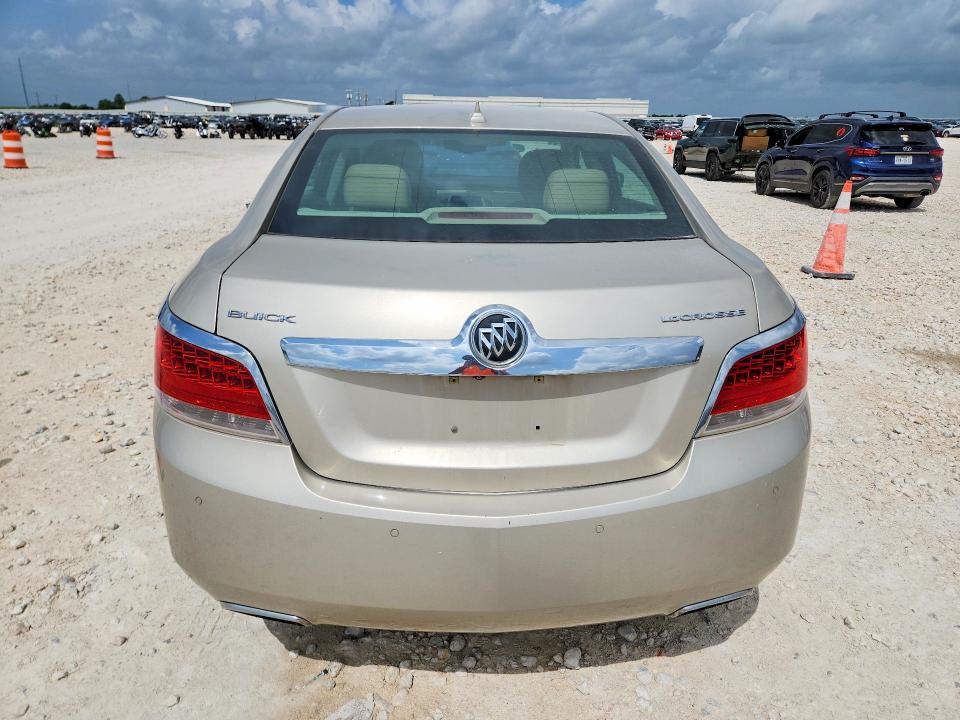 2013 Buick . VIN 1G4GF5E38DF164267 COPART salvage auction — SIDE, Tx - Salvage Vehicle Title, sold $250 on 2026-07-09 (photo 6)