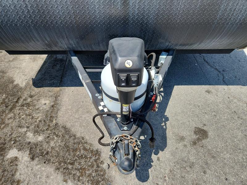 2019 Foresriver VIN 5ZT2SSGC9KE013140 COPART salvage auction — HAIL, TX - CERTIFICATE OF TITLE, sold $650 on 2026-07-13 (photo 7)