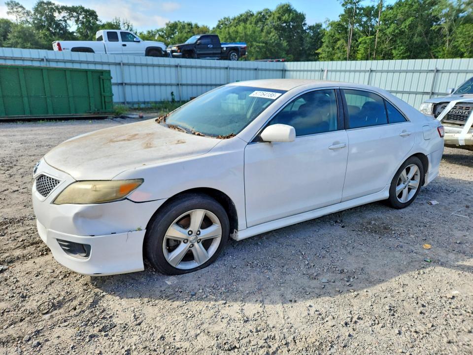 2011 Toyota Camry VIN 4T1BF3EK6BU589386 — COPART salvage auction photo