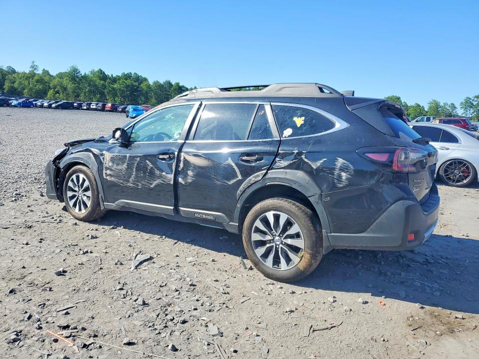 2025 Subaru Outback VIN 4S4BTANC3S3198823 COPART salvage auction — ROLLOVER, Pa - Certificate Of Salvage, sold $1,100 on 2026-07-29 (photo 2)