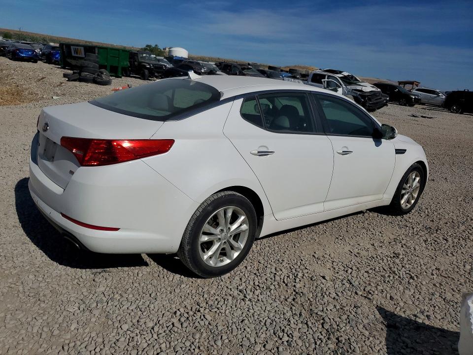 2013 Kia VIN 5XXGM4A72DG222985 COPART salvage auction — MINOR DENT/SCRATCHES, Ut - Certificate Of Title, sold $750 on 2026-07-21 (photo 3)