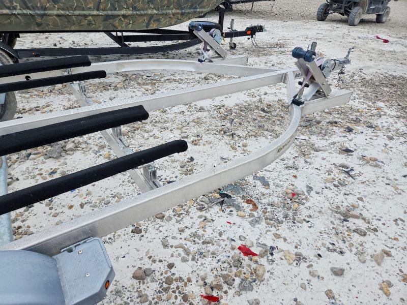 2021 Magic tilt Unknown VIN 1M5BA151XM1E12022 COPART salvage auction — NORMAL WEAR, Ms - Slvg Cert Of Ttl Recvrd Theft, sold $200 on 2026-07-17 (photo 5)