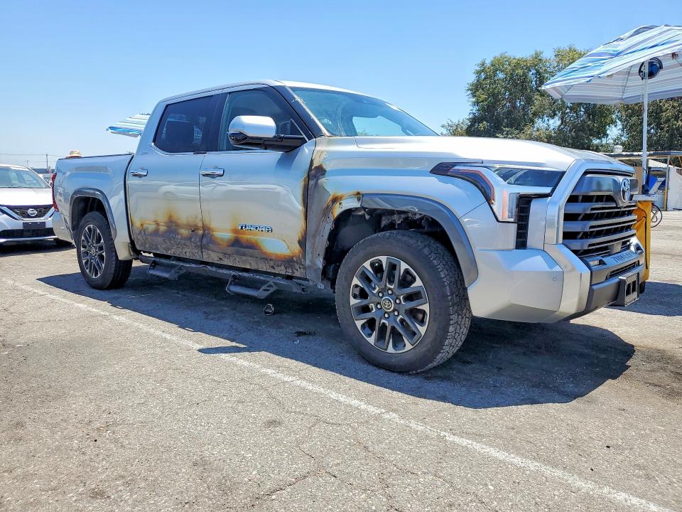 2023 Toyota Tundra VIN 5TFJA5DB0PX071727 COPART salvage auction — BURN, Mi - Dis/Dlr/Exp Only Salvage Title, sold $20,100 on 2026-07-07 (photo 4)