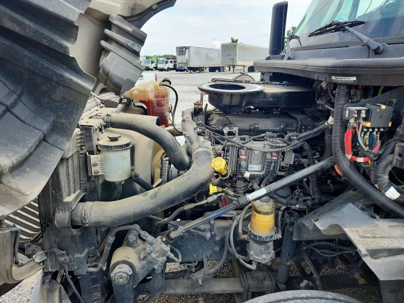 2019 International Lt VIN 3HSDZTZR3KN611135 COPART salvage auction — MINOR DENT/SCRATCHES, Ga - Certificate Of Title, sold $1,800 on 2026-07-28 (photo 7)