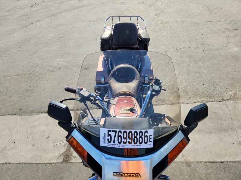 1986 Honda Gl1200 VIN 1HFSC1452GA212341 COPART salvage auction — MECHANICAL, CA - DIS/DLR/EXP APP FOR DUP CLEAN, sold $60 on 2026-07-09 (photo 5)