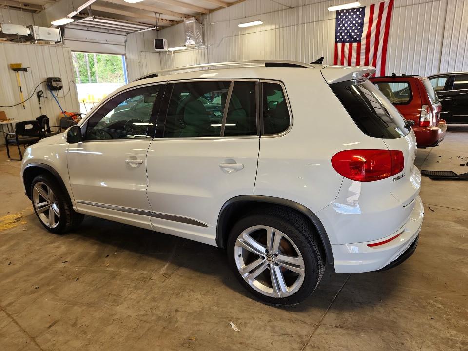 2016 Volkswagen Tiguan VIN WVGBV7AX7GW094119 COPART salvage auction — REAR END, Mn - Cert Of Title-Salvage, sold $4,000 on 2026-08-04 (photo 2)
