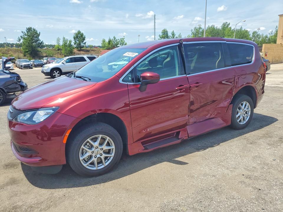 2022 Chrysler VIN 2C4RC1CG1NR135403 COPART salvage auction — SIDE, Sc - Cert Of Title-Salvage, sold $11,300 on 2026-07-31 (photo 1)