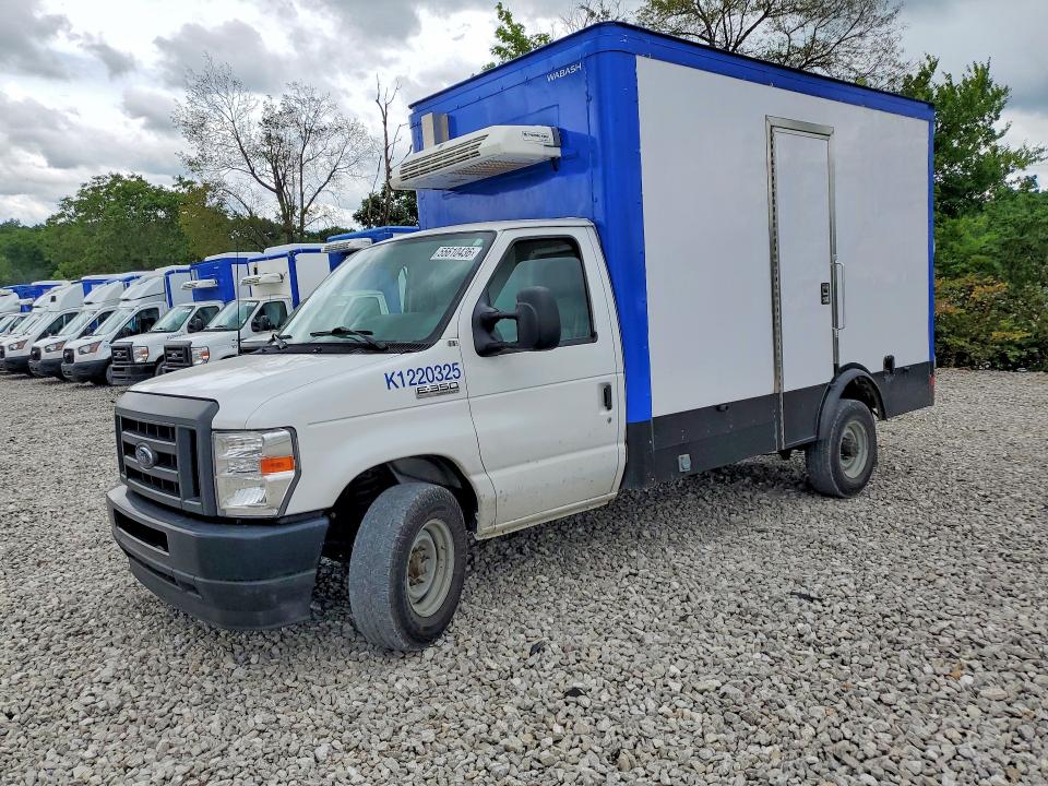 2023 Ford E-350 VIN 1FDWE3FK5PDD09760 COPART salvage auction — MINOR DENT/SCRATCHES, Oh - Certificate Of Title, sold $11,500 on 2026-07-27 (photo 1)