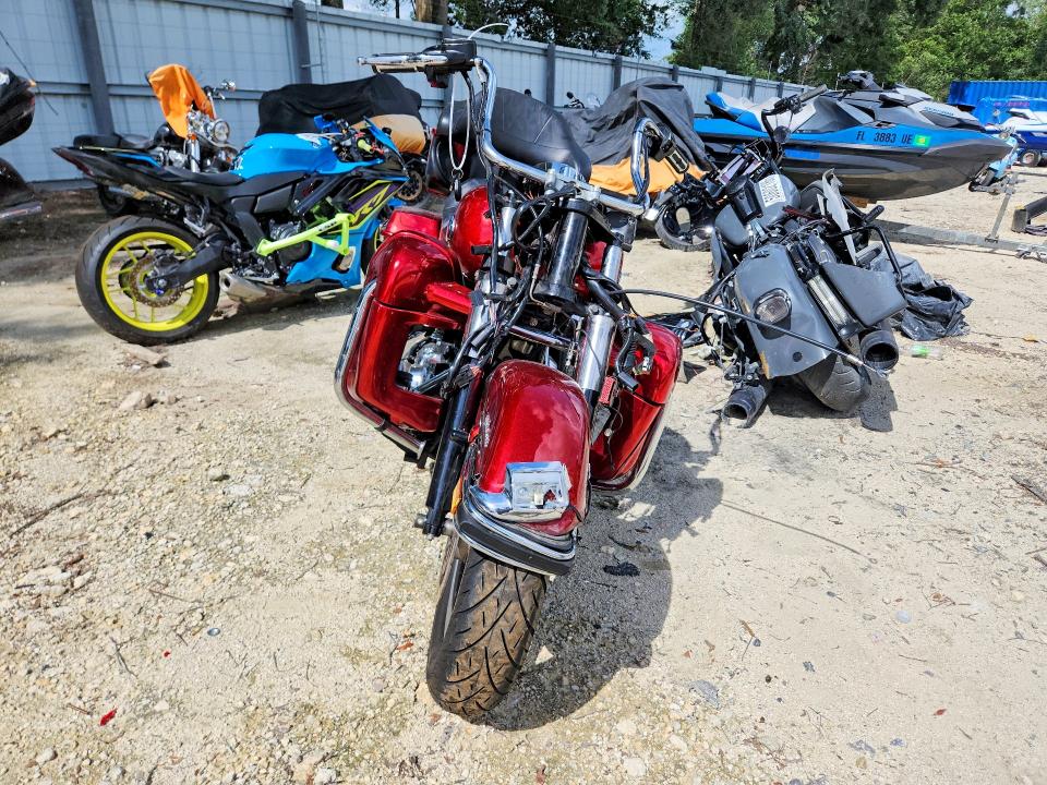 2008 Harley-davidson Flhtcui VIN 1HD1FC4138Y690250 COPART salvage auction — FRONT END, FL - CERT OF TITLE SLVG REBUILDABLE, sold $850 on 2026-07-02 (photo 2)
