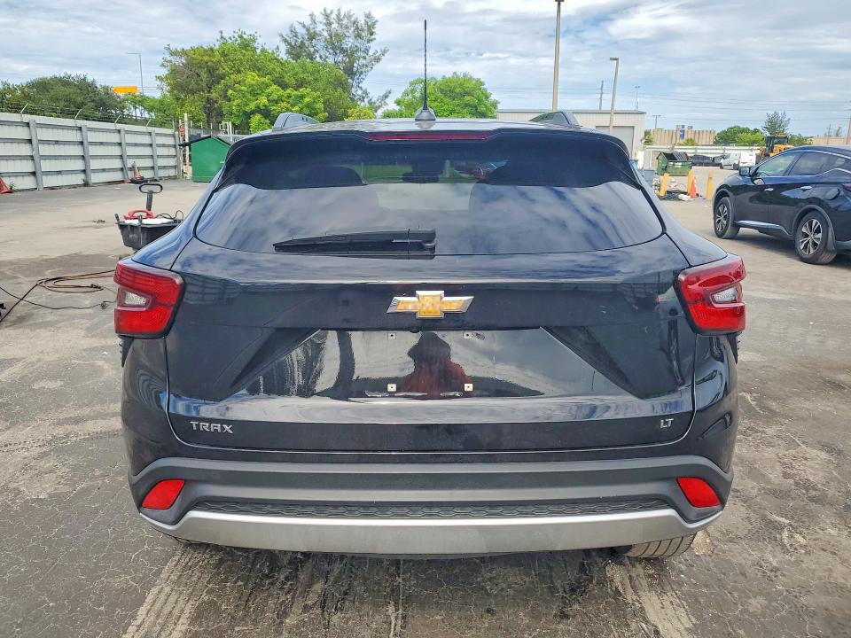2025 Chevrolet Trax VIN KL77LHEPXSC250113 COPART salvage auction — FRONT END, Fl - Certificate Of Destruction, sold $3,950 on 2026-07-13 (photo 6)