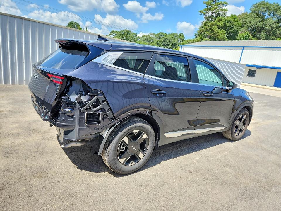 2026 Kia Sportage VIN 5XYK23DF6TG427975 COPART salvage auction — REAR END, La - Certificate Of Title, sold $13,800 on 2026-07-08 (photo 3)