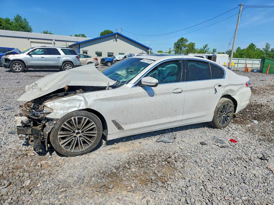 2019 BMW 5er VIN WBAJA7C59KWW09201 COPART salvage auction — FRONT END, Il - Salvage Cert-Flood, sold $975 on 2026-07-06 (photo 1)