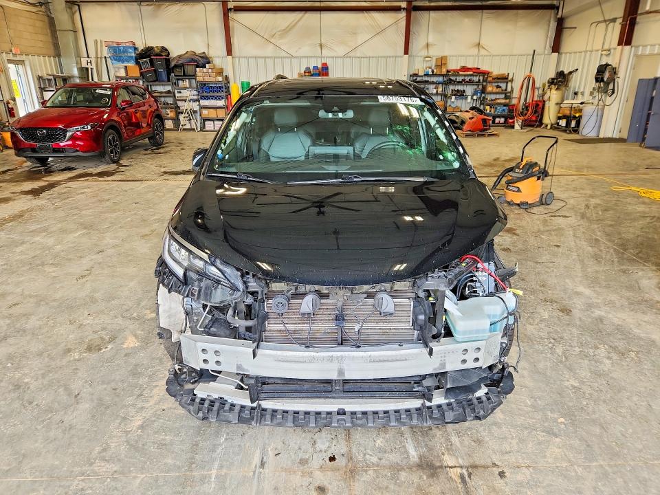 2022 Toyota Sienna VIN 5TDDSKFC0NS061359 COPART salvage auction — FRONT END, Wi - Cert Of Title-Claim Paid, sold $7,200 on 2026-07-28 (photo 5)