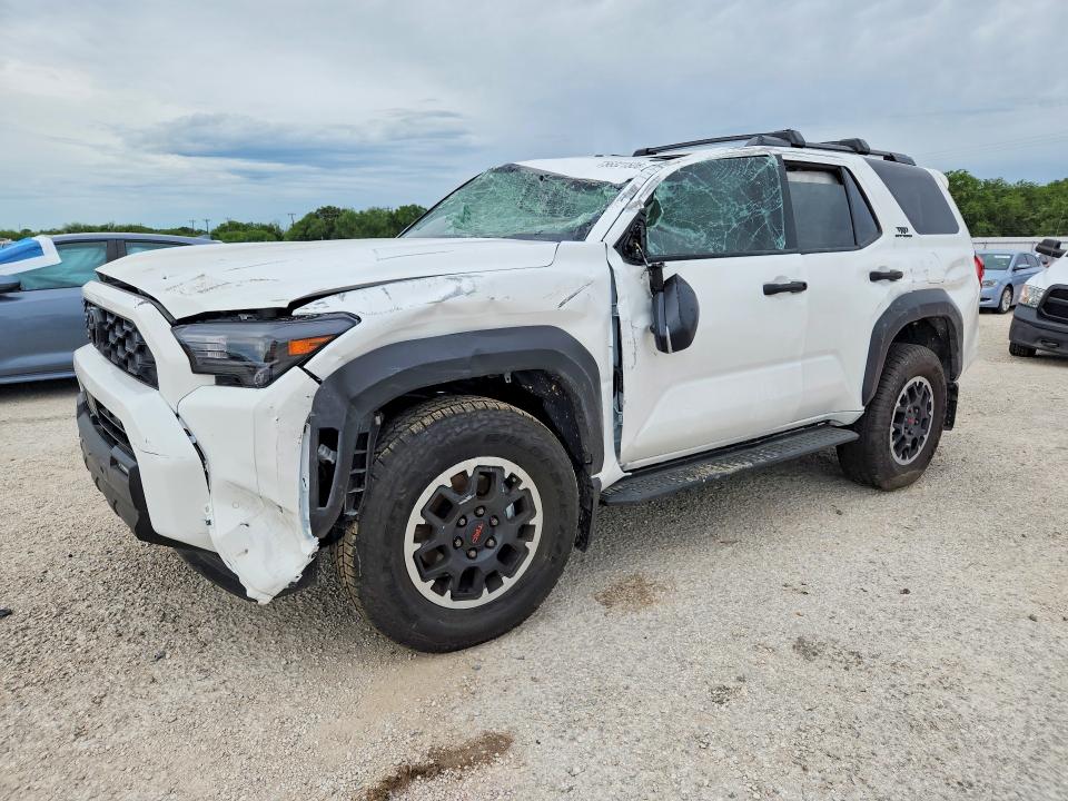 2026 Toyota VIN JTEVA5BR2T5115844 COPART salvage auction — ROOF, Tx - Salvage Vehicle Title, sold $12,500 on 2026-07-16 (photo 1)