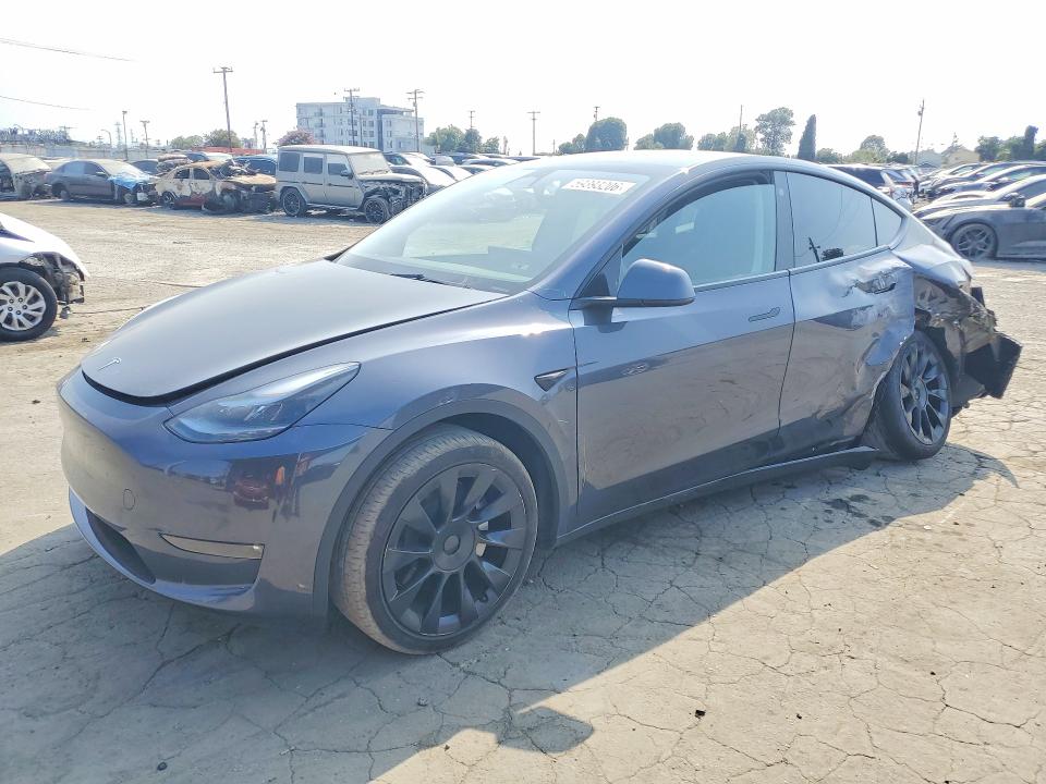 2023 Tesla Model y VIN 7SAYGDEE4PA047845 — COPART salvage auction photo