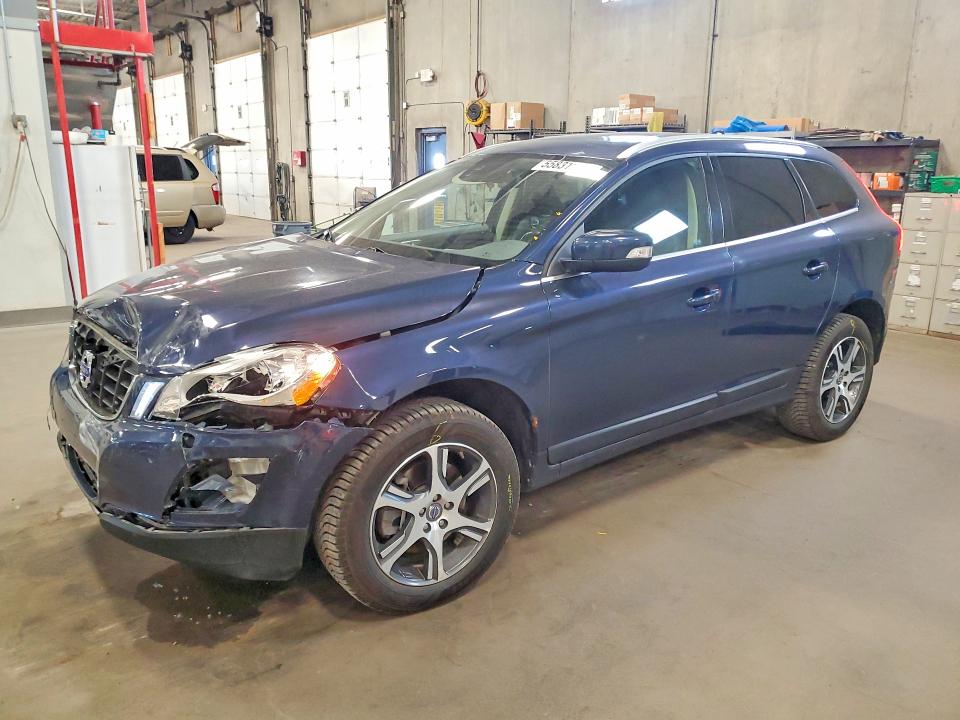 2013 Volvo Xc60 VIN YV4902DZ3D2461812 COPART salvage auction — FRONT END, Mn - Cert Of Title-Prior Salvage, sold $250 on 2026-07-21 (photo 1)