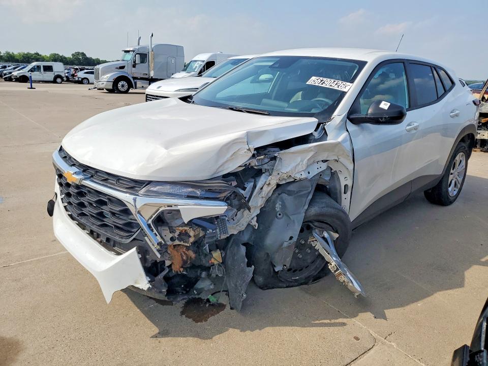 2025 Chevrolet Trax VIN KL77LFEP5SC177625 COPART salvage auction — FRONT END, Fl - Certificate Of Title (P), sold $7,000 on 2026-07-20 (photo 1)
