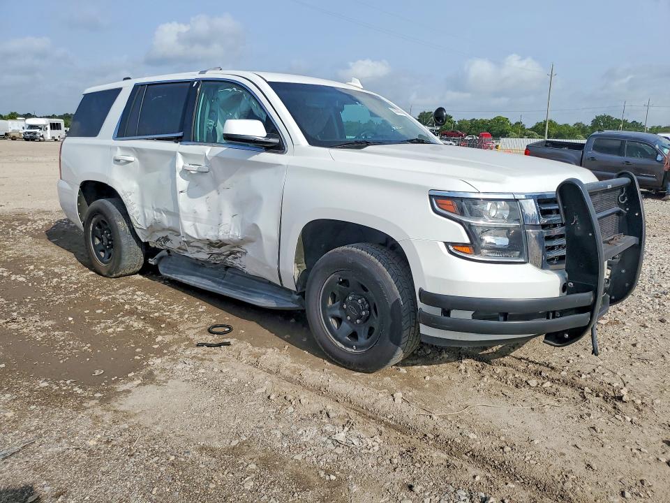2020 Chevrolet Tahoe VIN 1GNLCDECXLR286302 COPART salvage auction — SIDE, Tx - Certificate Of Title, sold $5,700 on 2026-07-02 (photo 4)