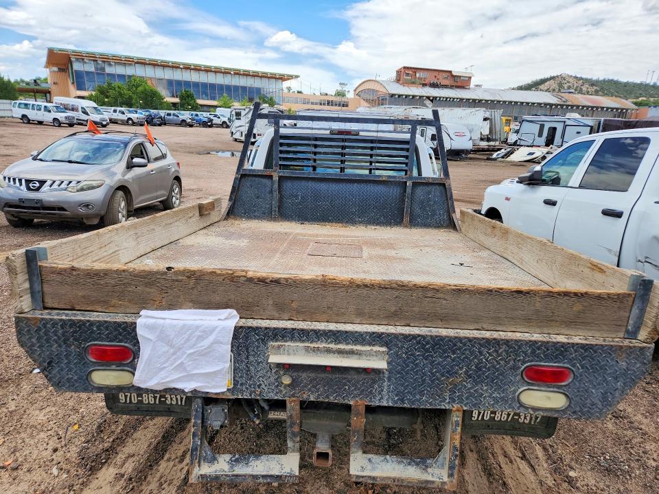 1997 Ford F350 VIN 1FTJW35F4VEC24111 COPART salvage auction — FRONT END, Co - Salvage Title, sold $500 on 2026-07-08 (photo 6)