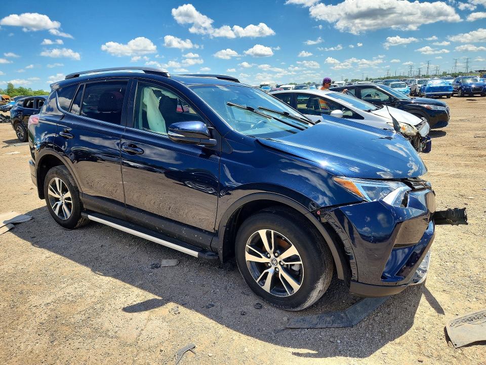 2018 Toyota Rav 4 VIN JTMRFREV2JJ742927 COPART salvage auction — FRONT END, Il - Salvage Certificate, sold $3,800 on 2026-07-28 (photo 4)