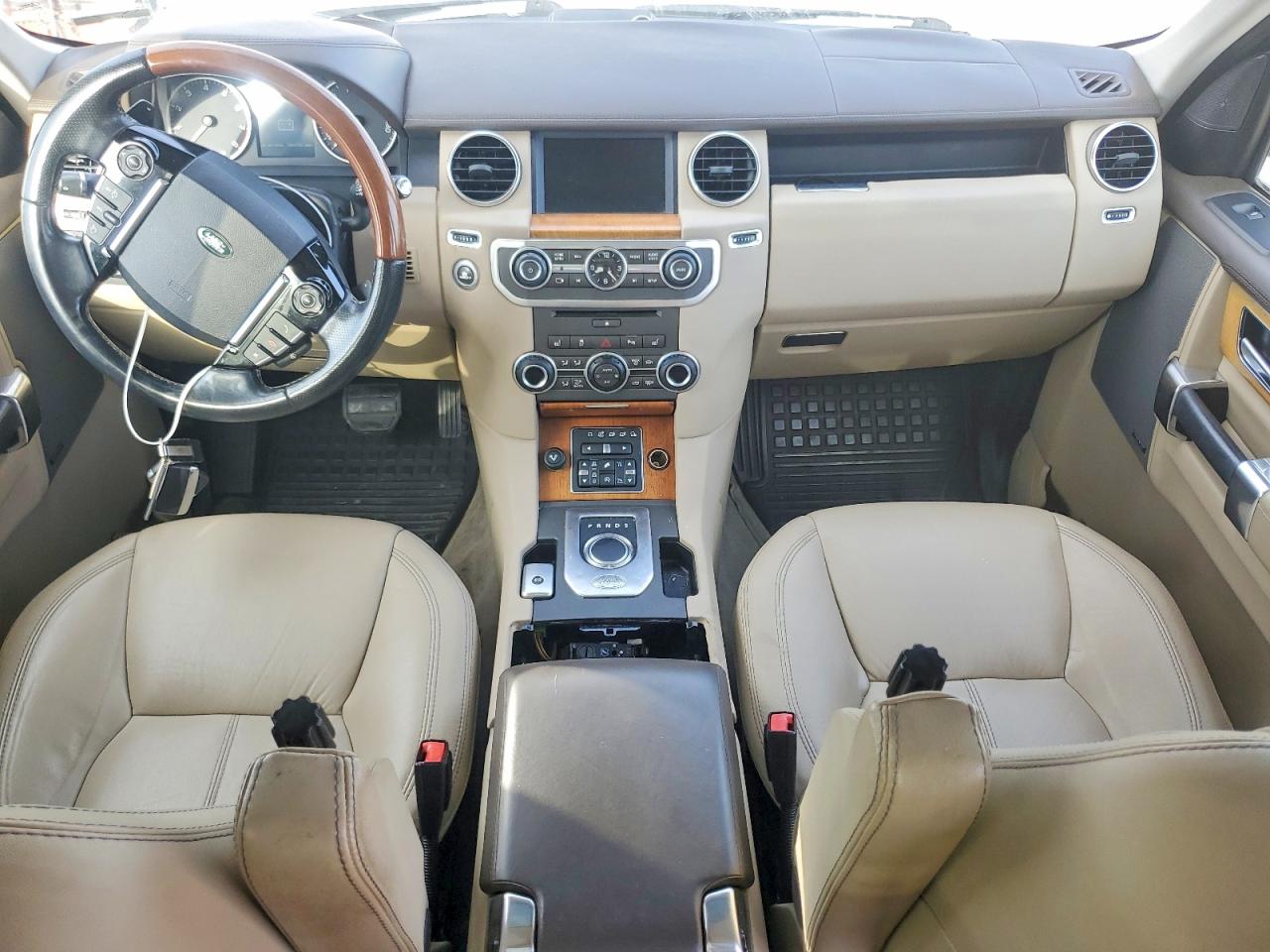 2016 Land Rover LR4 VIN SALAK2V60GA815299 COPART salvage auction — Minor Dent/Scratches, TX - CERTIFICATE OF TITLE, sold $3,100 on 2026-07-09 (photo 8)