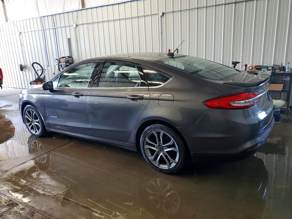 2017 Ford Fusion VIN 3FA6P0LU1HR374266 COPART salvage auction — MECHANICAL, Pa - Cert Of Title (P), sold $2,300 on 2026-07-19 (photo 2)