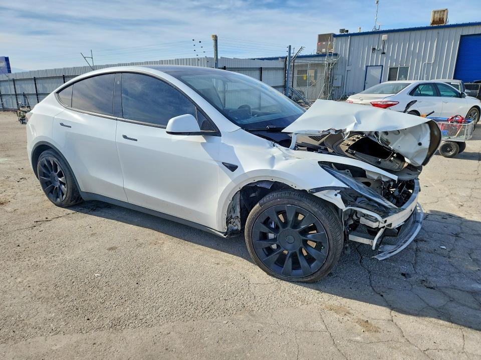 2021 Tesla Model y VIN 5YJYGAEEXMF217863 COPART salvage auction — FRONT END, Ca - Salvage Certificate, sold $7,300 on 2026-07-10 (photo 4)