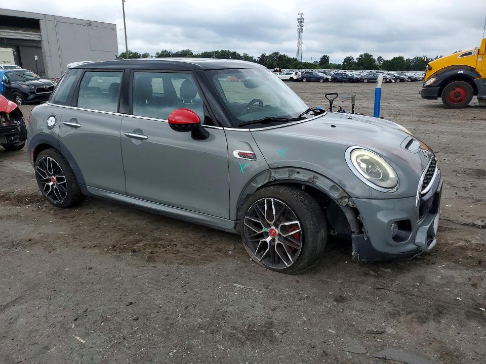 2017 Mini VIN WMWXU3C36H2F49129 COPART salvage auction — FRONT END, VA - CERTIFICATE OF TITLE, sold $4,300 on 2026-07-22 (photo 4)