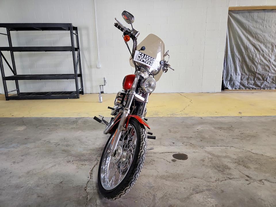 2005 Harley-davidson Xl1200 VIN 1HD1CGP1X5K464717 COPART salvage auction — MECHANICAL, IL - CERTIFICATE OF TITLE, sold $900 on 2026-07-10 (photo 2)