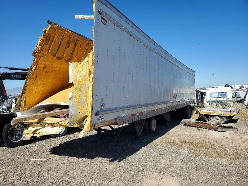 2019 Wabash 53'trailer VIN 1JJV532B3KL141225 COPART salvage auction — ROLLOVER, ON - PERMIT NO BRAND - FIT, sold $1 on 2026-09-10 (photo 2)