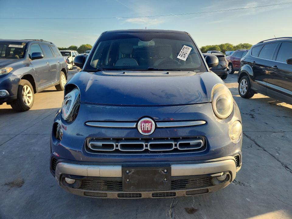 2018 Fiat 500 VIN ZFBCFADH2JZ040713 COPART salvage auction — FRONT END, Tx - Salvage Vehicle Title, sold $1,350 on 2026-07-20 (photo 5)