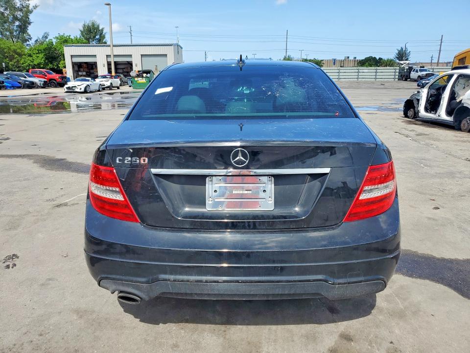2014 Mercedes-benz C-klasse VIN WDDGF4HB7EG232206 COPART salvage auction — MECHANICAL, Fl - Certificate Of Title (P), sold $2,850 on 2026-07-29 (photo 6)