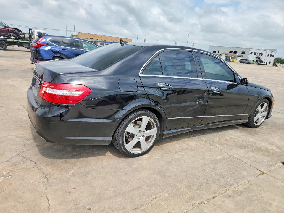 2011 Mercedes-benz E-klasse VIN WDDHF5GB6BA307732 COPART salvage auction — SIDE, Tx - Bonded Title - Salvage, sold $1,200 on 2026-08-03 (photo 3)
