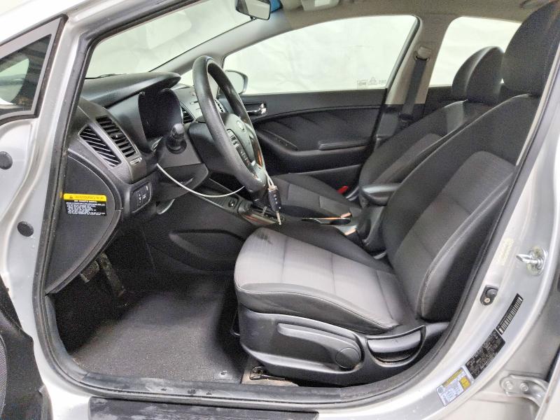 2015 Kia Forte VIN KNAFX4A62F5263129 COPART salvage auction — MINOR DENT/SCRATCHES, TN - CERTIFICATE OF TITLE, sold $950 on 2026-07-23 (photo 7)