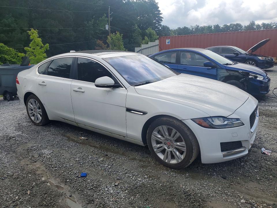 2016 Jaguar Xf VIN SAJBJ4BV1GCY16473 COPART salvage auction — MECHANICAL, Ga - Certificate Of Title, sold $1,100 on 2026-07-06 (photo 4)
